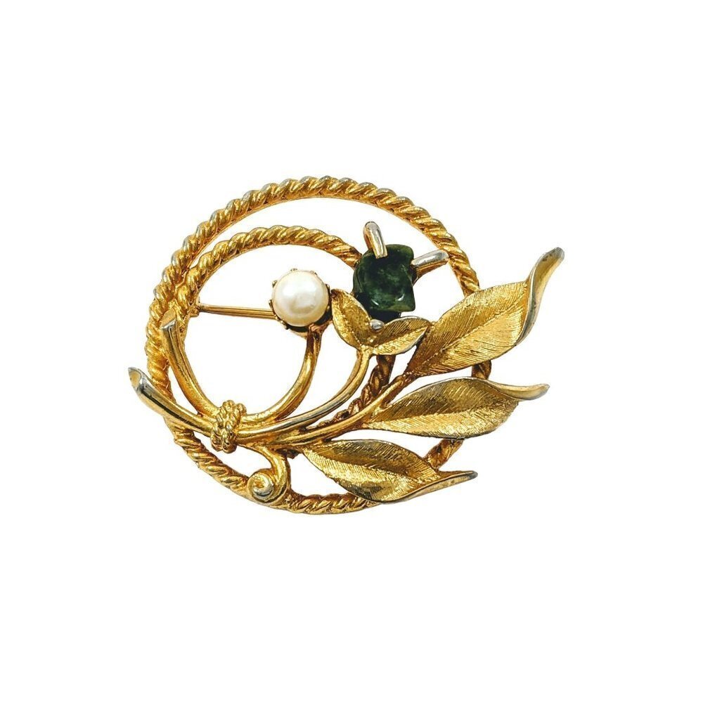Vintage Sarah Coventry Jade Garden Wreath Flower Brooch